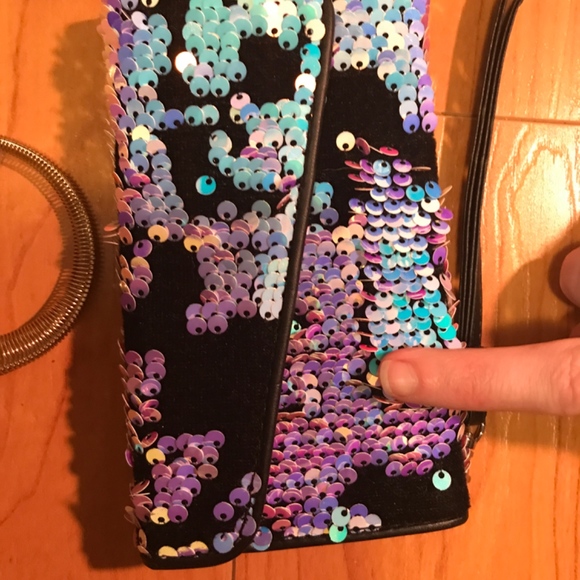 Mermaid Scale Sparkle iPhone 6 Case & Wallet - Picture 2 of 7
